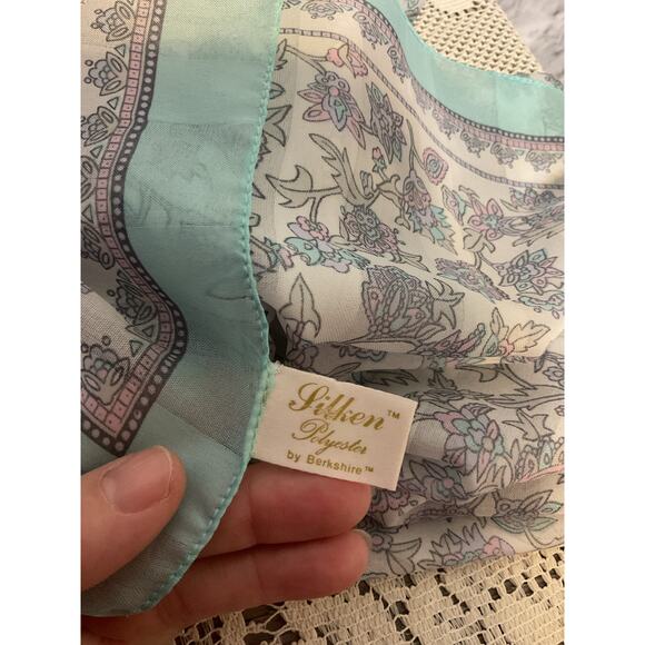 Silken Polyester By Berkshire Vintage Scarf Green Pink Floral - Picture 5 of 9